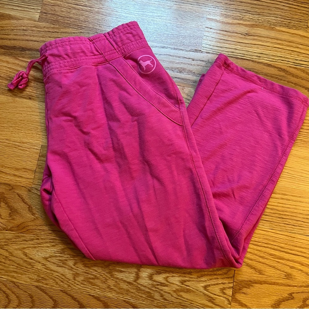Victoria’s Secret PINK cropped sweatpants size large